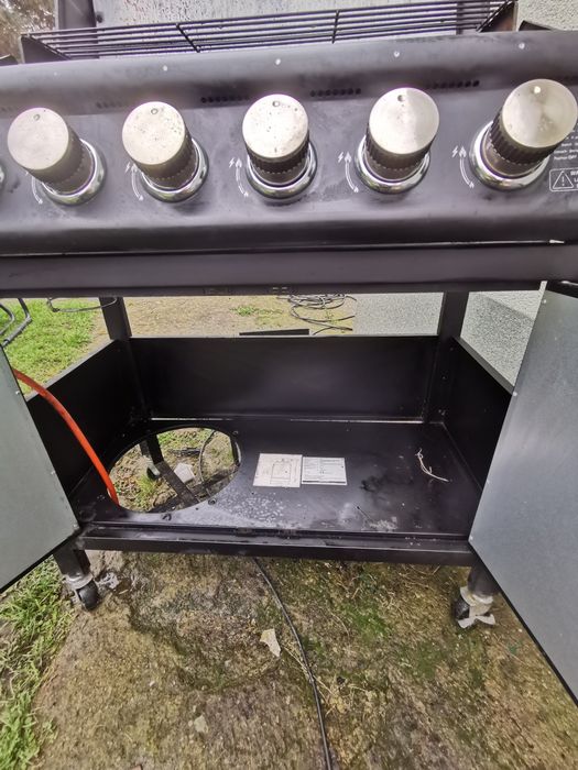 Grill Gazowy Niemieckiej firmy Taino