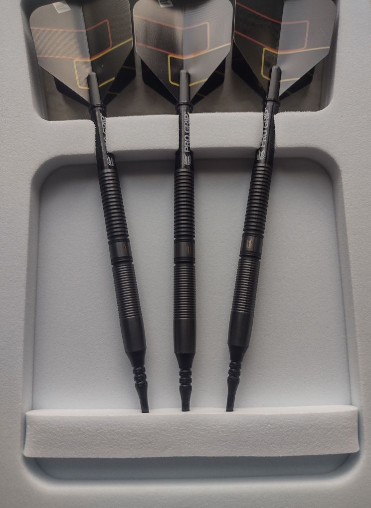 TARGET Zestaw lotek DART Gabriel Clemens Black Edition 19G 90% Wolfra