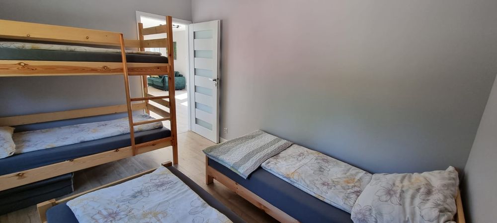 Całoroczny dom nad jeziorem SEN MAZUR z sauną, jacuzzi ,własną plażą