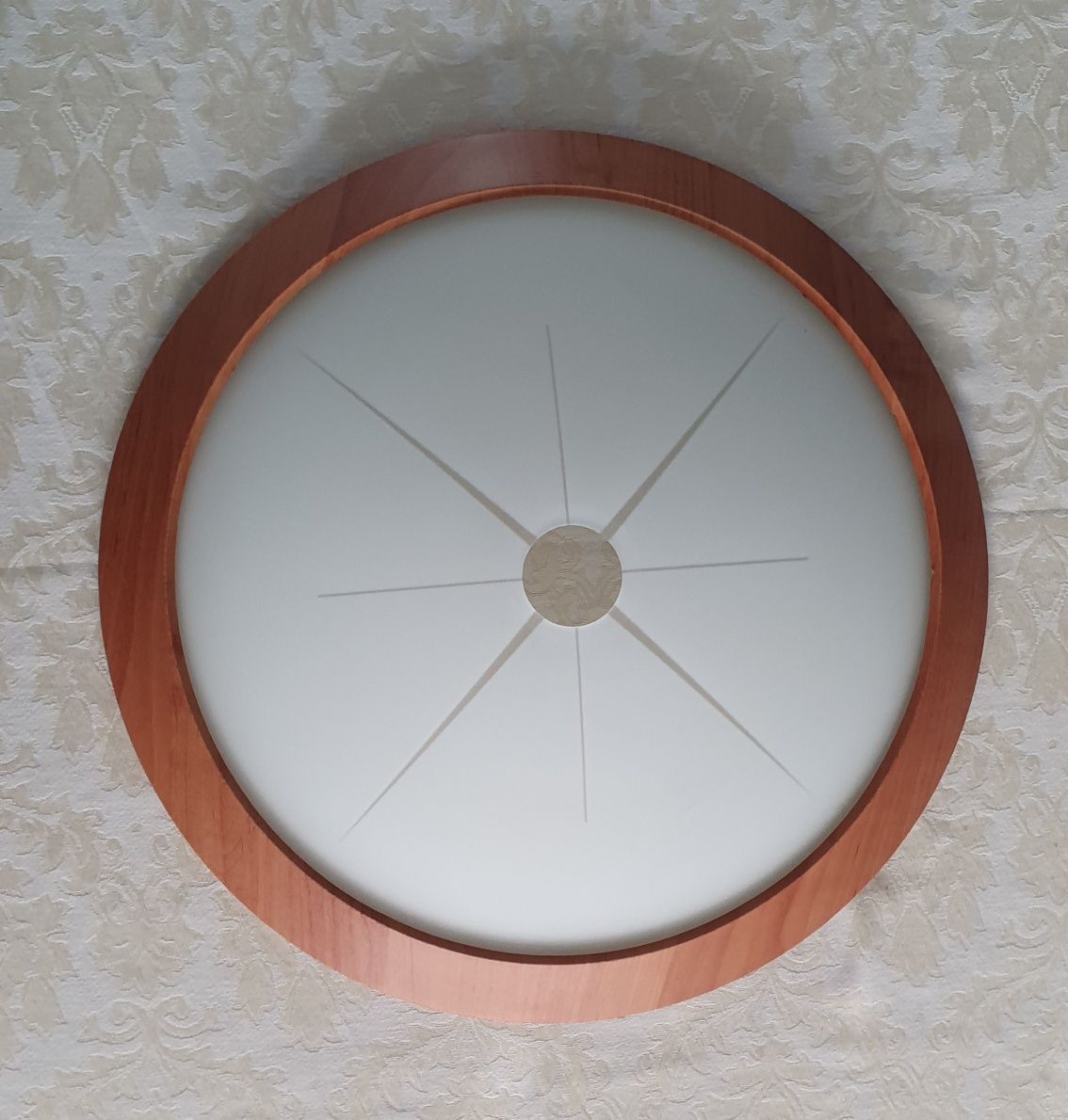 Plafon, żyrandol, mleczne szkło, średnica 41 cm