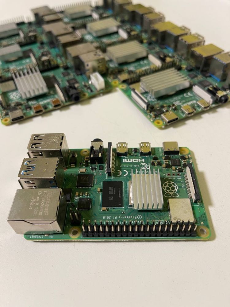 Міні ПК Raspberry Pi 4 Model B 2 gb