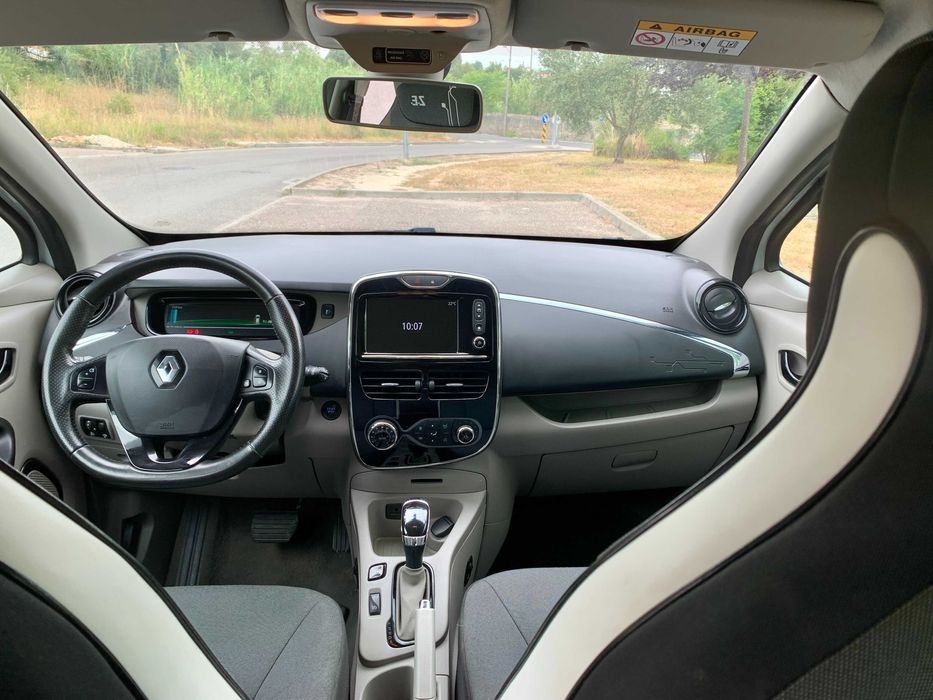 Renault ZOE (Baterias próprias)