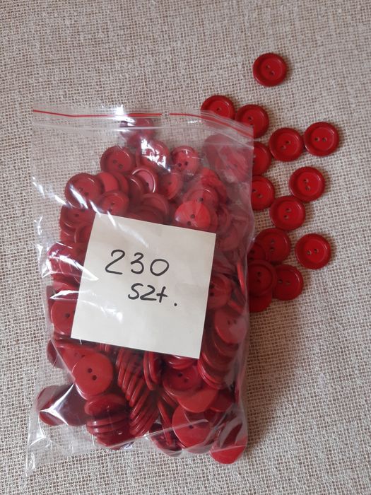 Guziki czerwone 10sztuk