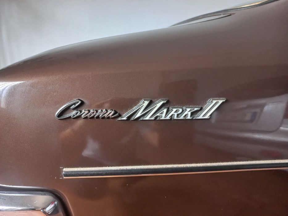 Toyota Corona Mark II