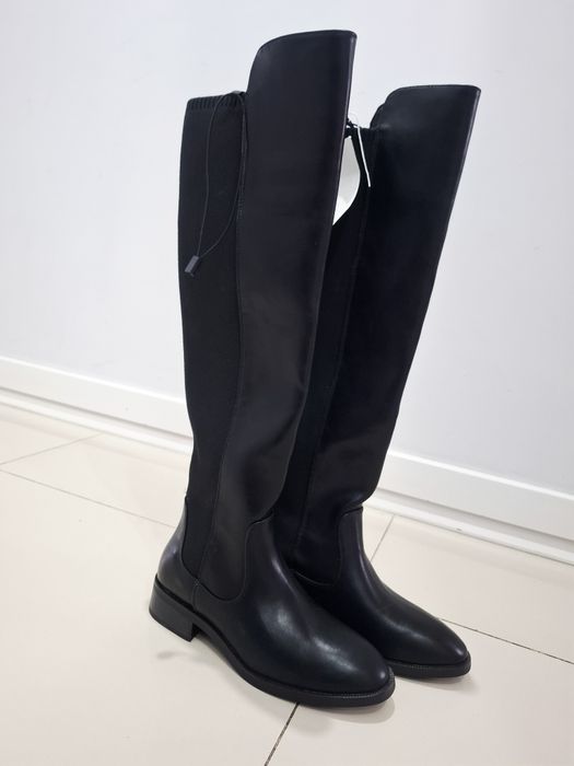 Czarne klasyczne buty zimowe jesienne reserved nowe kozaki 37