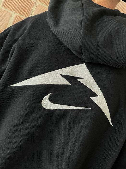 Чоловіча толстовка Nike df magic hour hoodie (HJ3570-010)