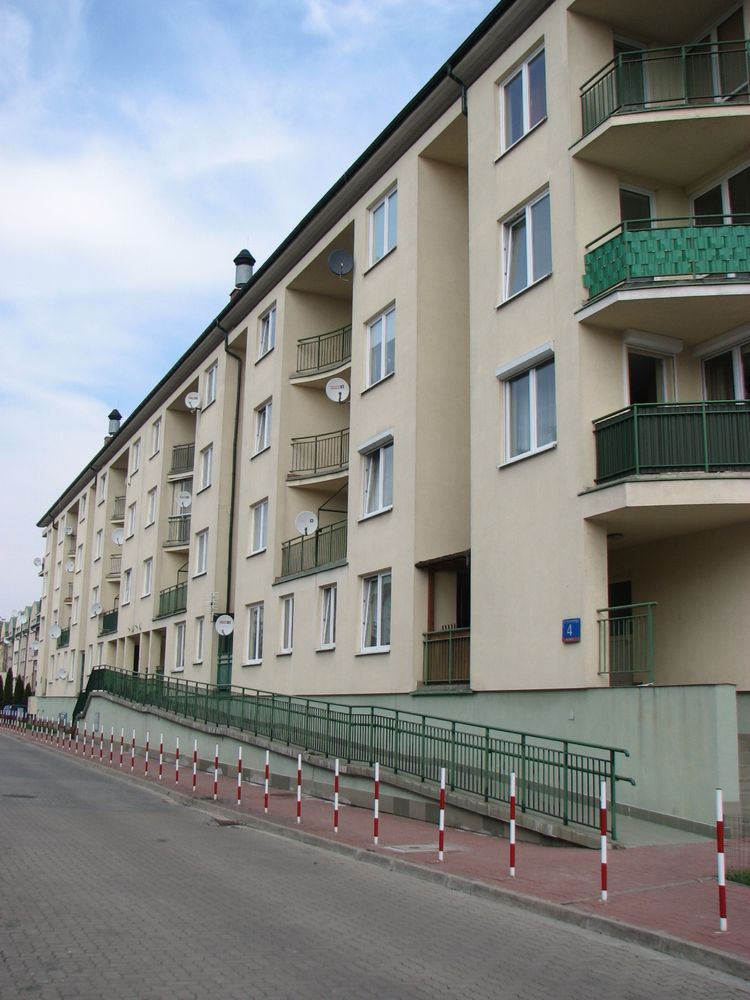 Wynajmę 3 pokojowe mieszkanie 7 min pieszo do metra Ulrychów!