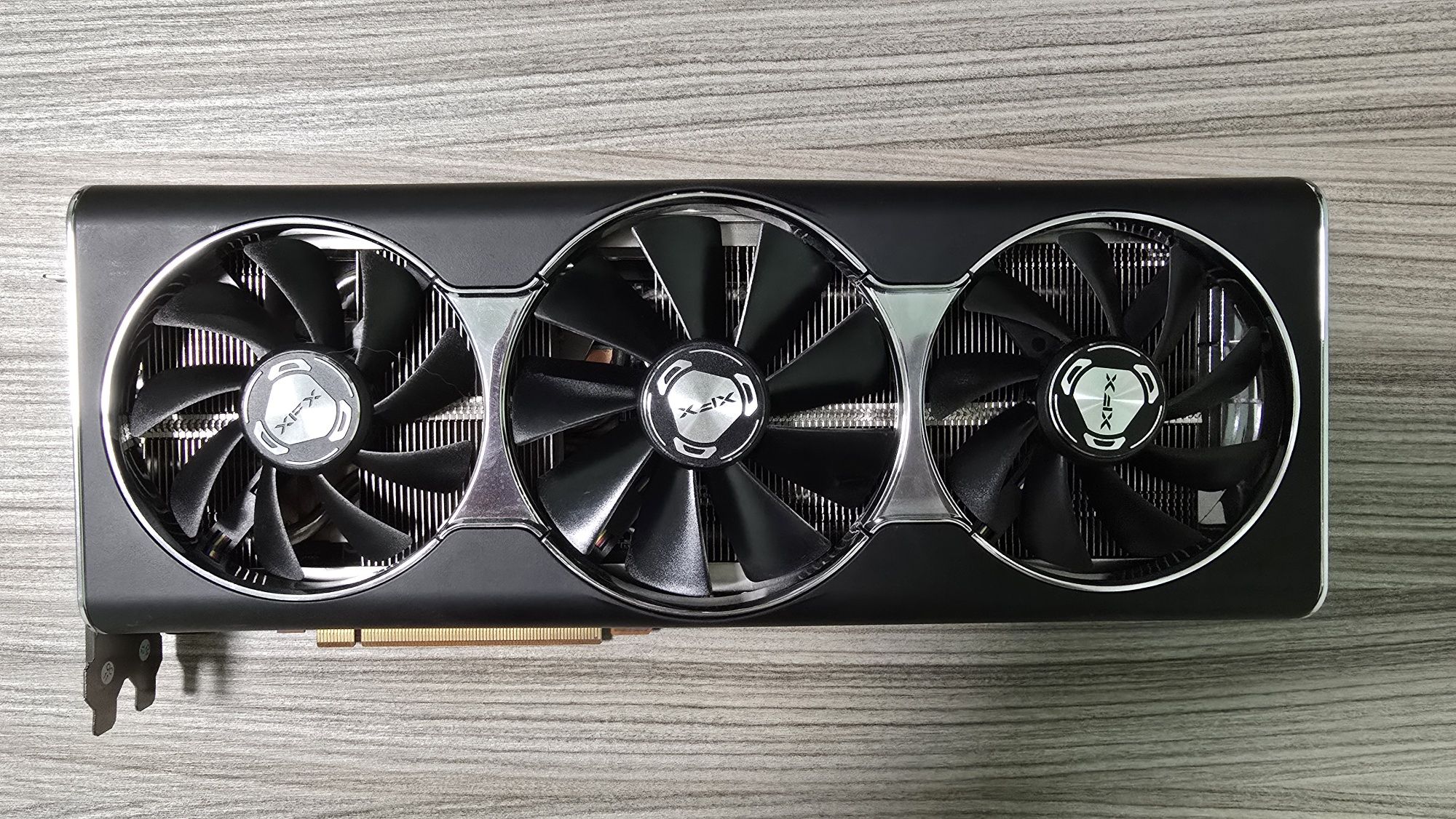 Відеокарта XFX Radeon RX 5700 XT 8GB