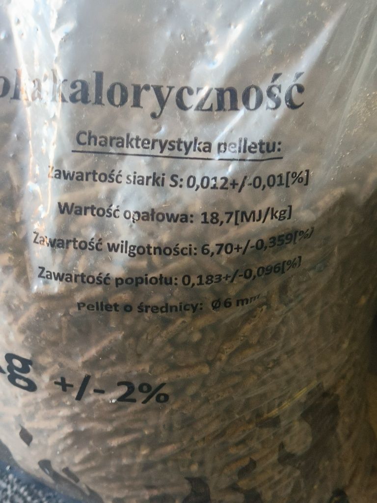 Pellet pelet drzewny sosnowy certyfikat A1 jakość Premium