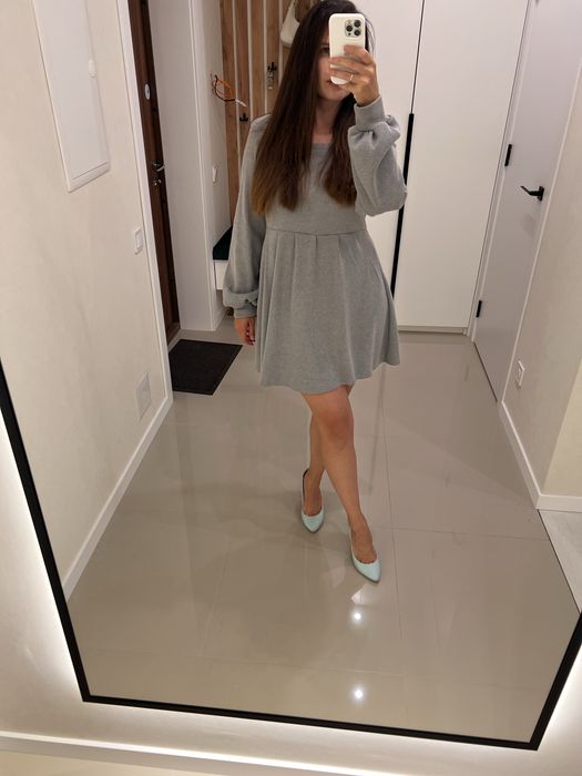 Ангорова сукня сіра