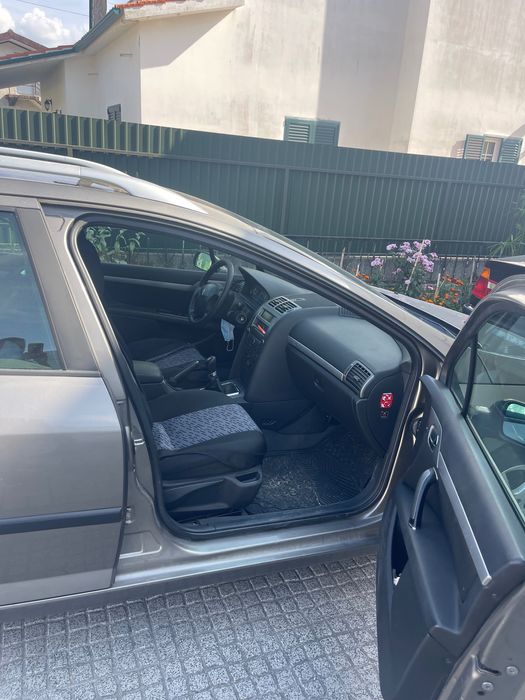 Peugeot 407 1.6 HDI