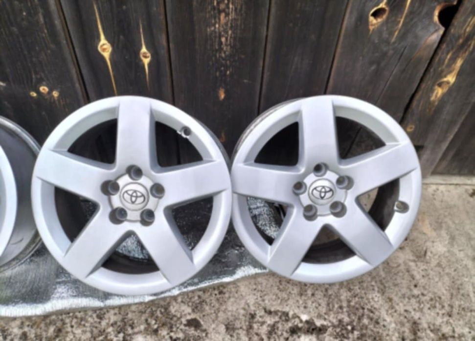Komplet alufelg 15" 5x100 ET38 Toyota Audi VW 57,1-54,1