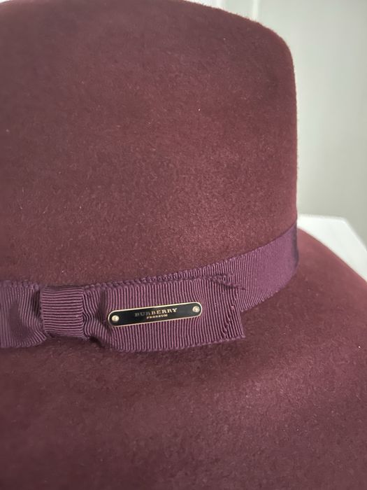 BURBERRY PRORSUM piękny filcowy kapelusz, burgundowy