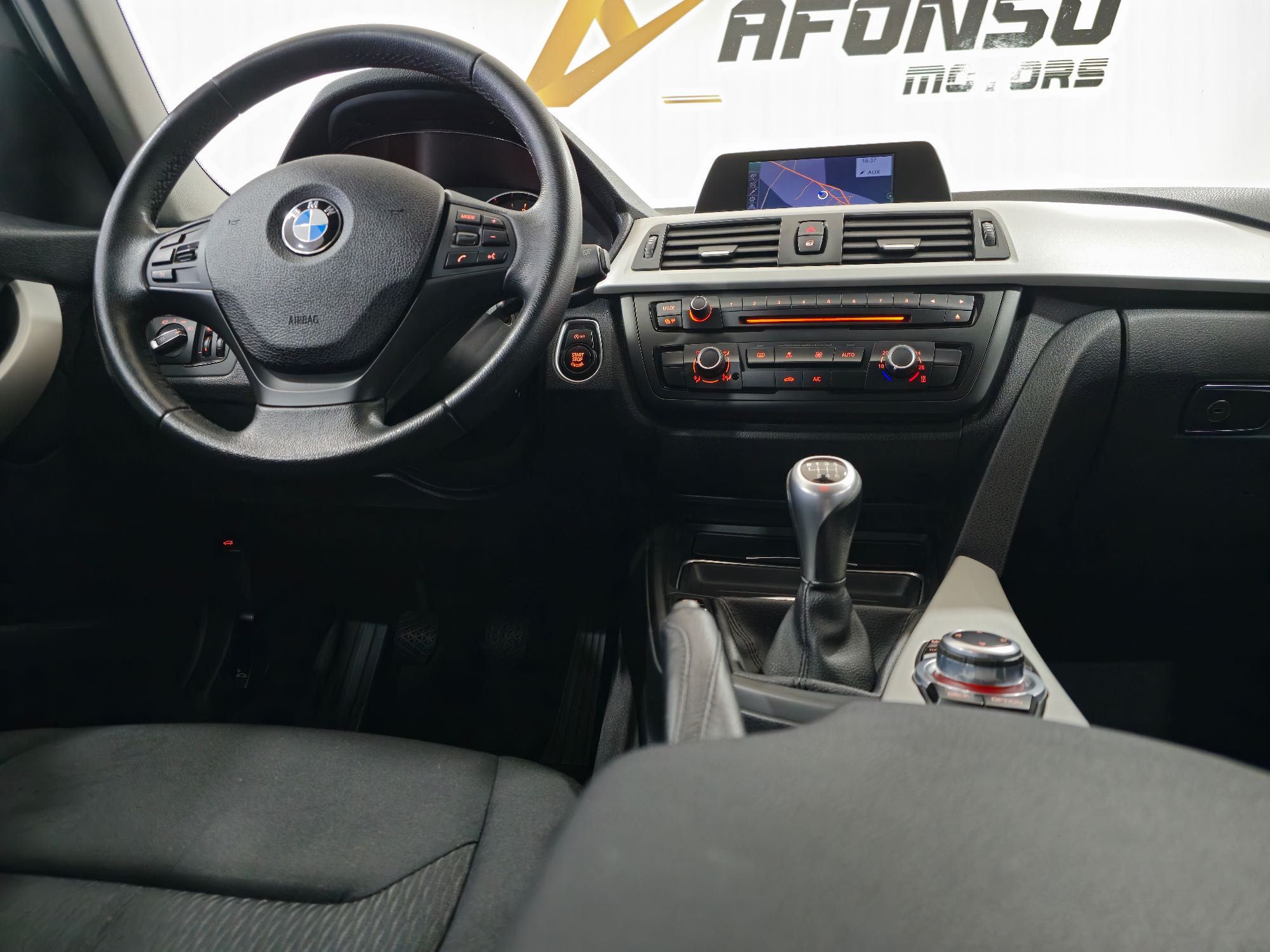 BMW 318d Touring F31