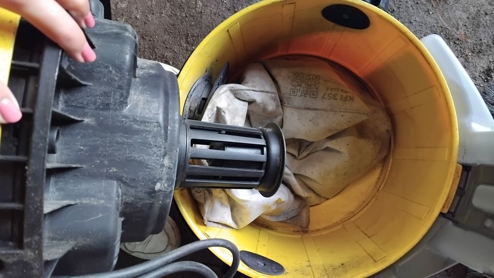 Vendo aspirador profissional