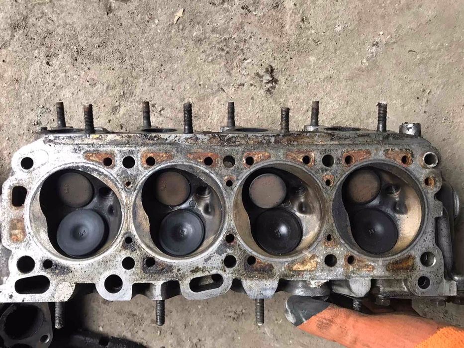 Продам голову мицсубиши галант