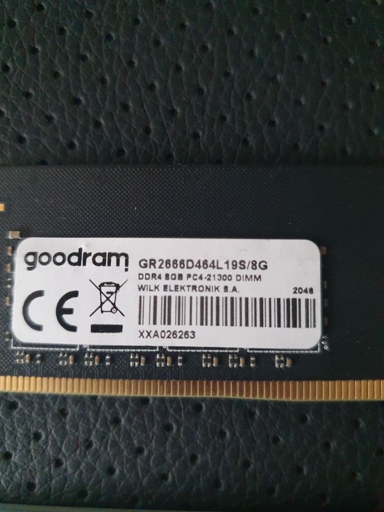 Продам оперативную память  ddr4 8gb