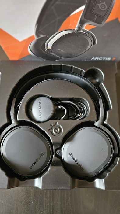 Ігрова гарнітура Steelseries Arctis 7
