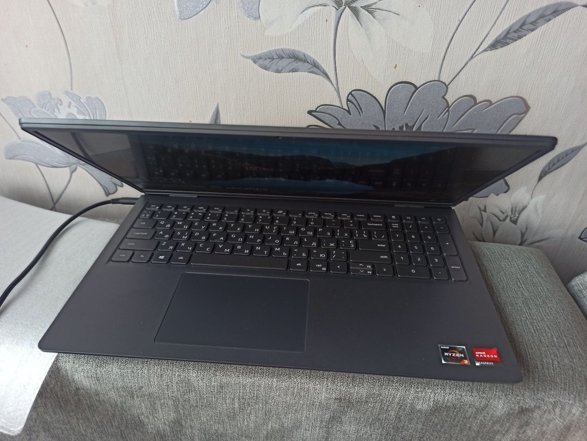 Ноутбук Dell Vostro 15 3515 Black