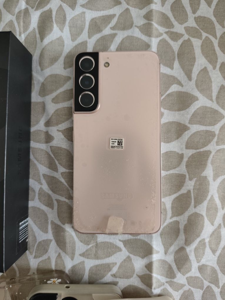 Telefon Samsung S22 różowy 8GB/256GB
