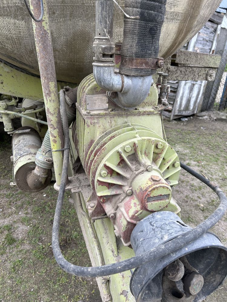 Beczkowóz Fortschritt HTS 10000 litrów