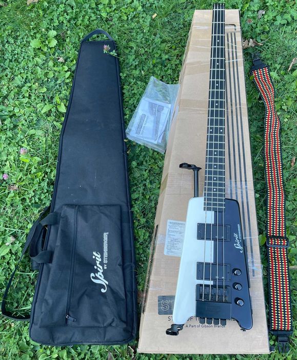 бас гитара Steinberger Spirit XT-2
