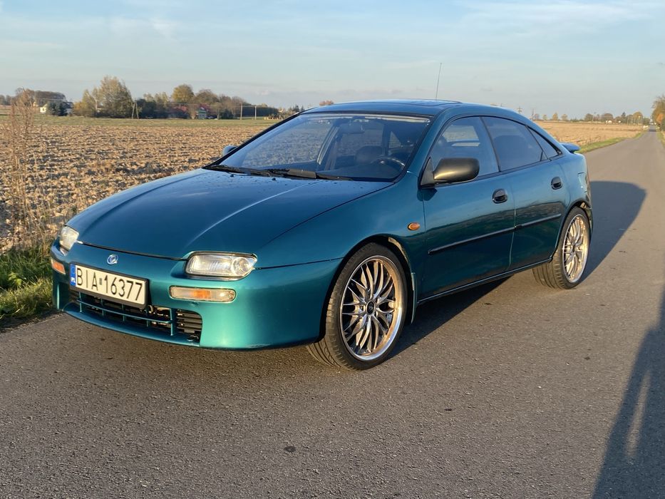 Mazda 323F  2.0v6 automat BA
