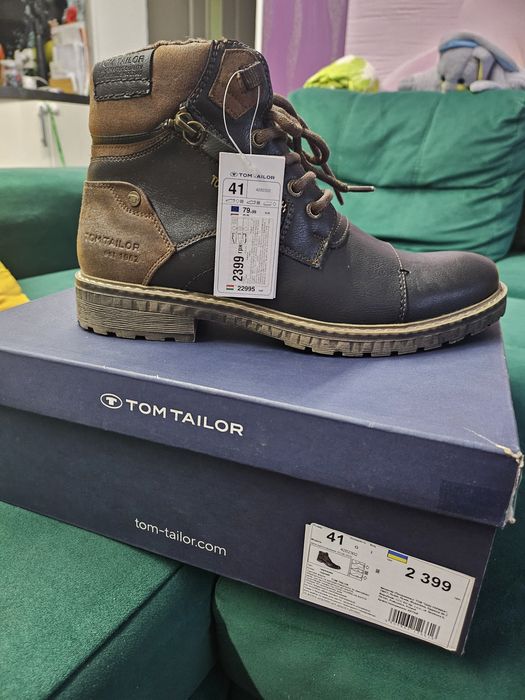 Продам нові шкіряні зимові чоловічі черевики