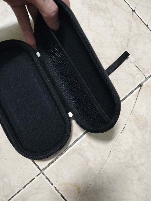 PsVita com cartão de memória Sony 16gb,carregador original e uma bolsa