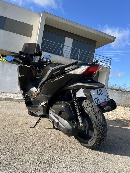 Honda Forza 125