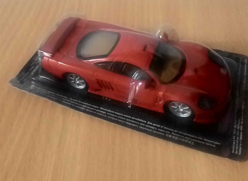 Saleen S7 Журнал с моделью Суперкары №7 Деагостини 1:43