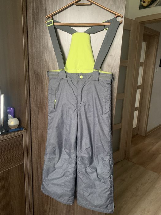 Spodnie narciarskie zimowe 128