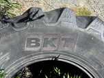 Opony BKT 800/70/R38