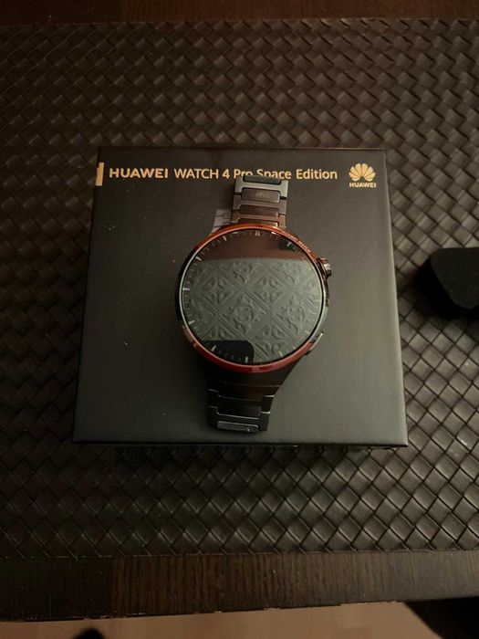 Huawei Watch 4 Pro Space Edition