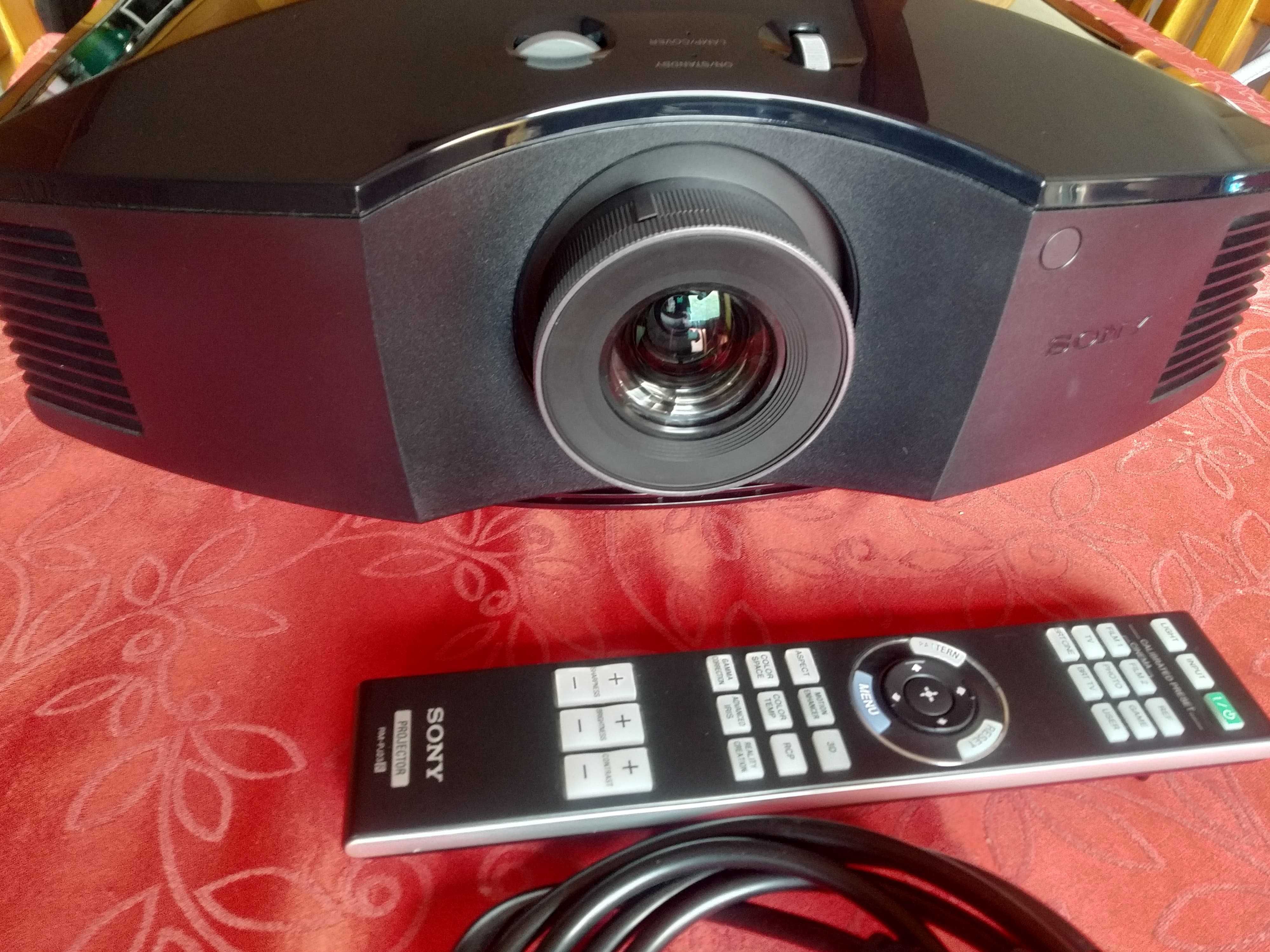 Video projetor  Sony VPL-HW50ES  (Full HD)