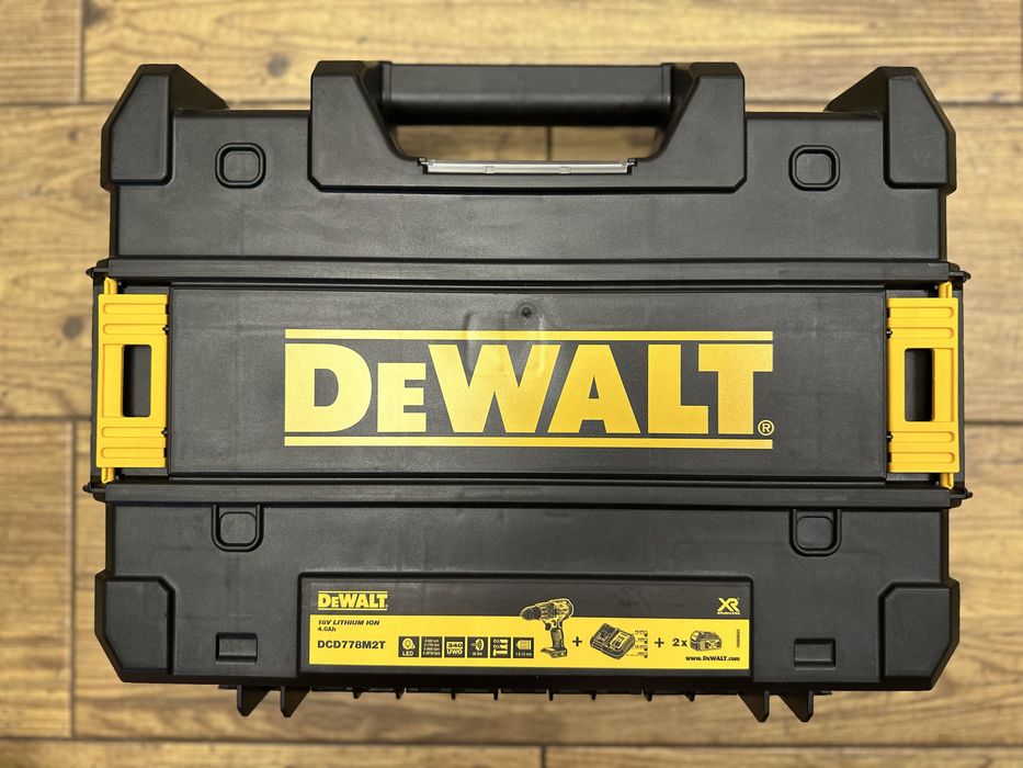 Walizka transportowa DeWalt TSTak DCD778