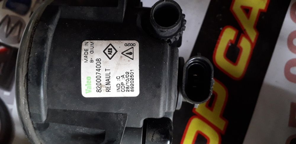 Противотуманка туманка на Рено Меган 2.3. Сценик 2.3.Мастер Кенго.