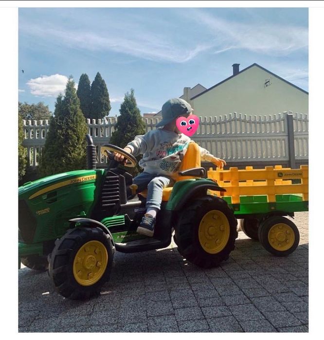 Traktor na akumulator dla dzieci John Deere