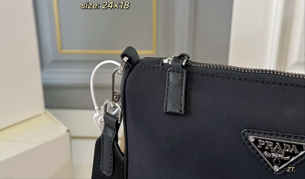 PRADA сумка мужская унисекс черная через плечо