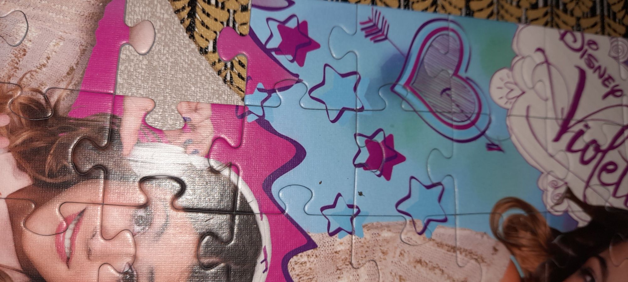 Puzzle 100 Violetta