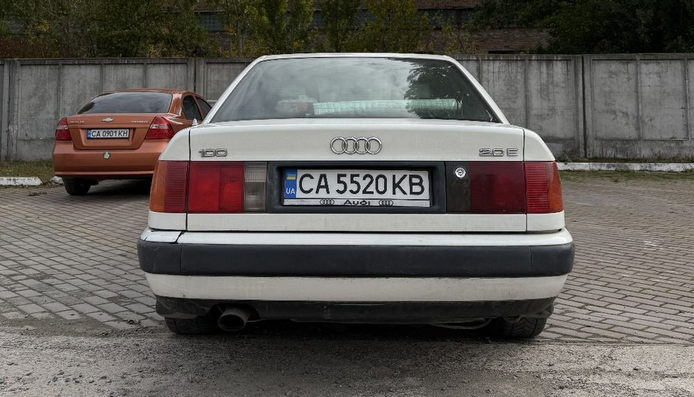 Ауді 100 с4 1993Р