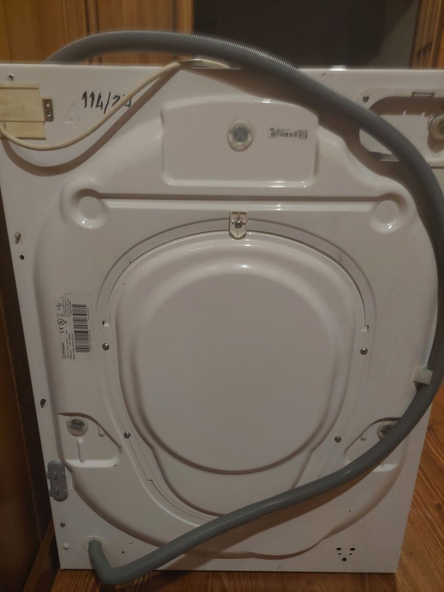 Máquina Lavar Roupa Indesit