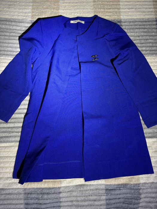 Продам піджак в хорошому стані.