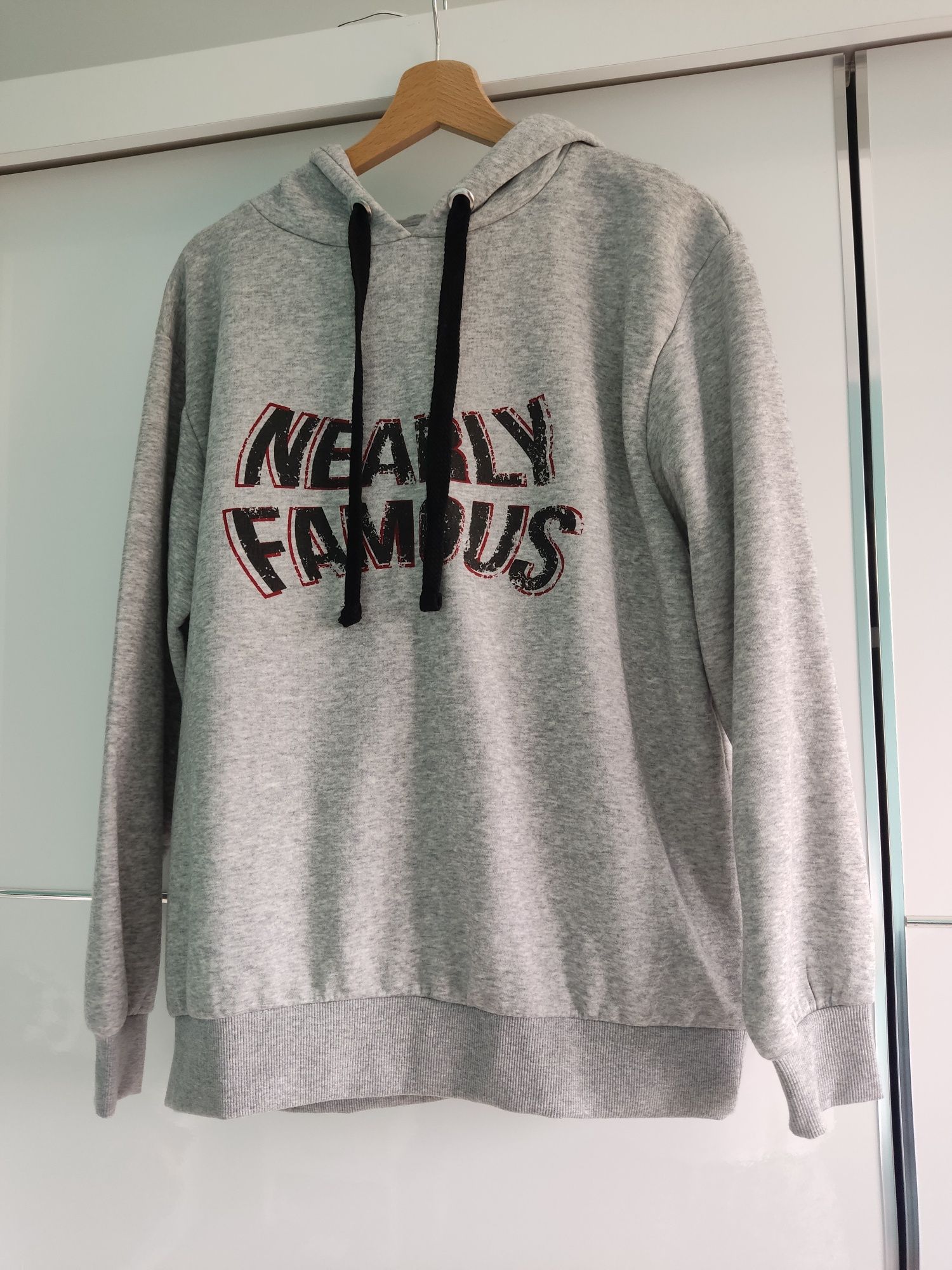 Bluza z kapturem