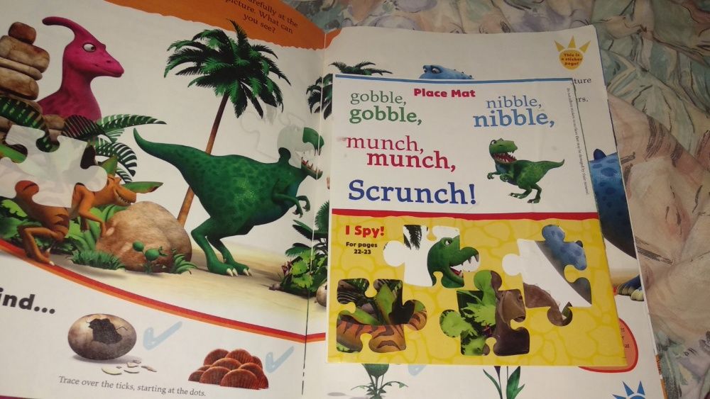 книга журнал на английском dinosaur ROAR динозавр игры