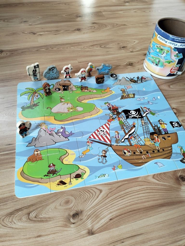 Drewniane puzzle piraci