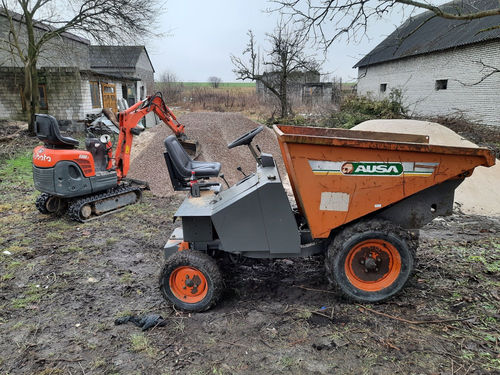 Wozidło AUSA 108 DA  1,5t  Wysoki wysyp
