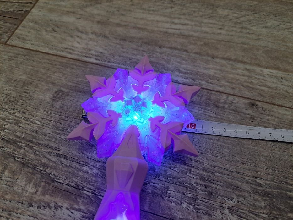 Magiczna różdżka - światło I dźwięk - kolor rożowy