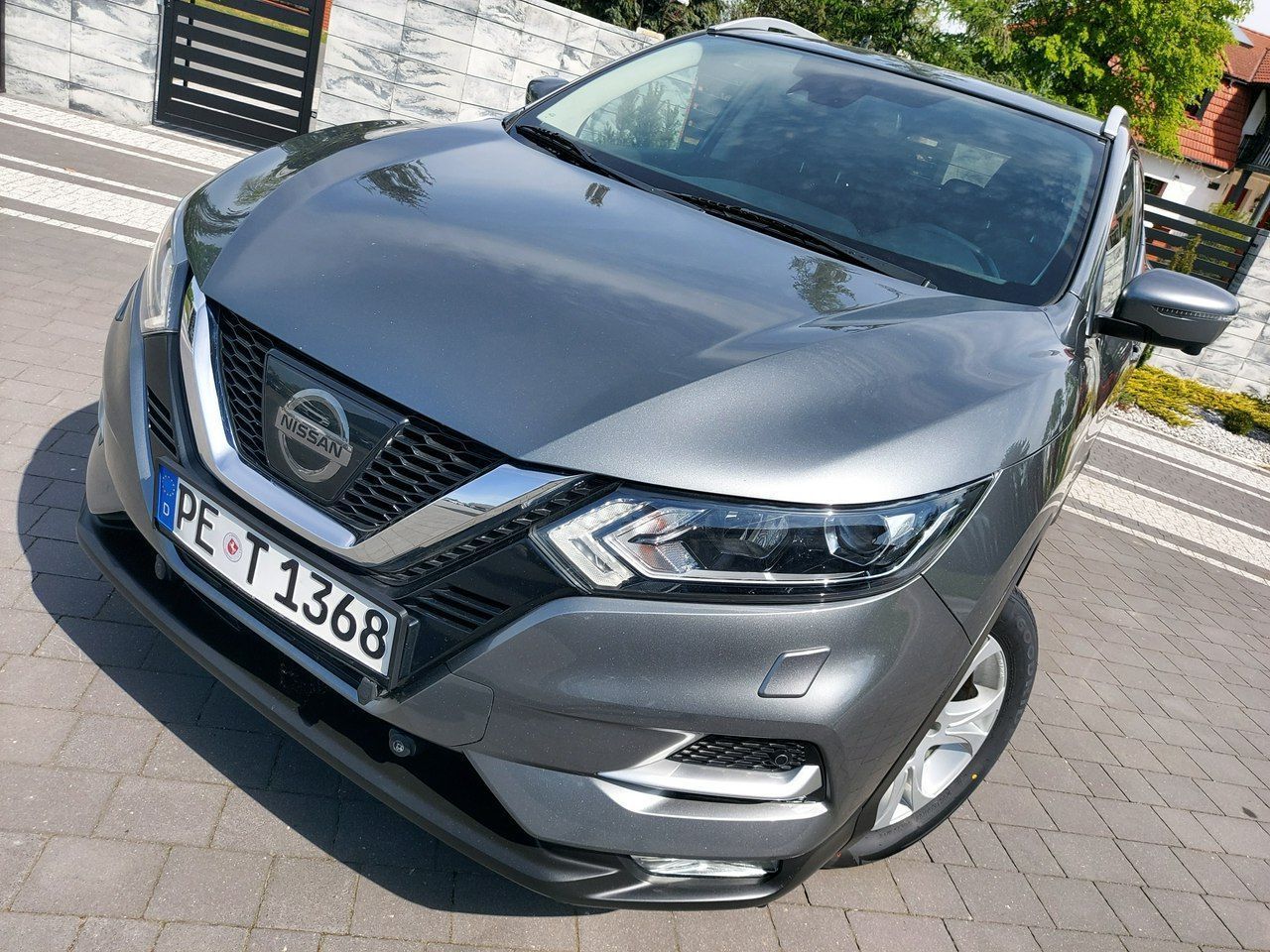 Nissan Qashqai xenon led kamera 360 automat super stan