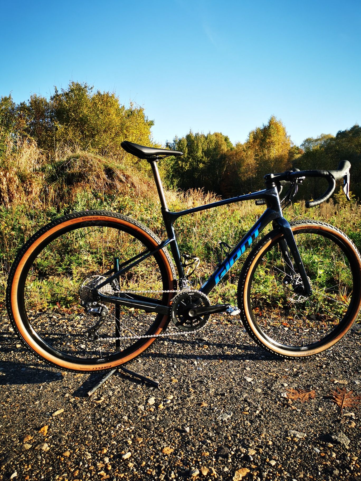 Gravel Giant Revolt Advanced 2 r. M